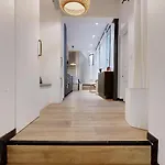 194 Suite Maison Parisienne