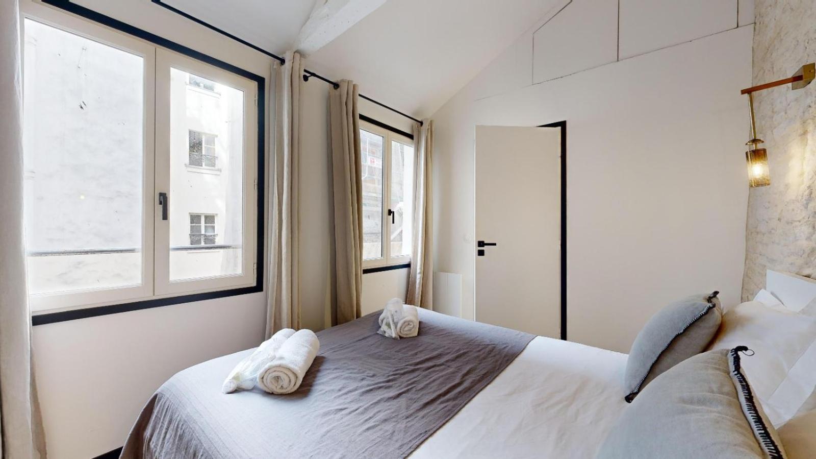 194 Maison Parisienne